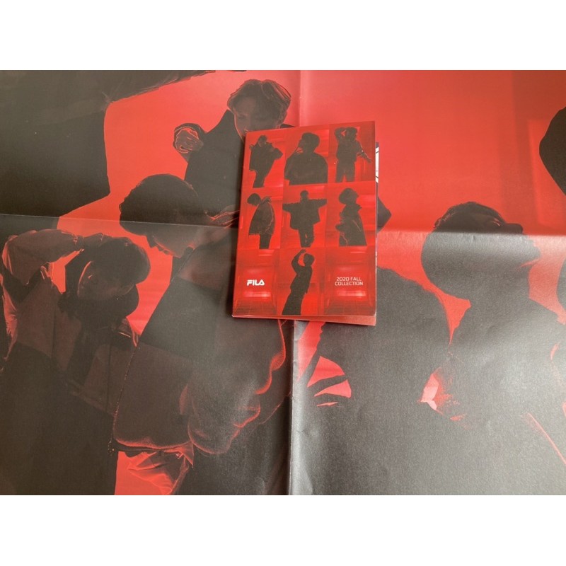 

[READY STOCK] [SHARING] FILA X BTS GO BEYOND GIFT POSTCARD & POSTER