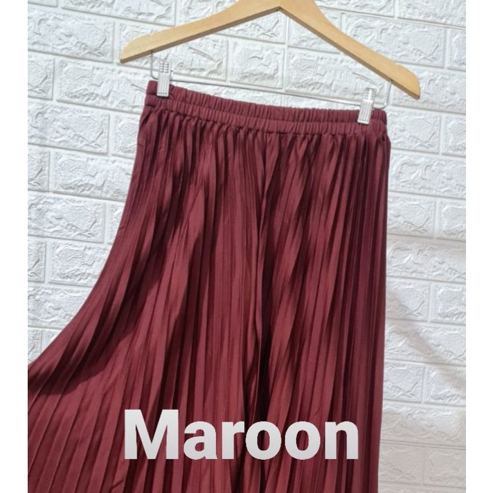 CELANA KULOT PLISKET PREMIUM JUMBO M FIT TO XXL-maroon
