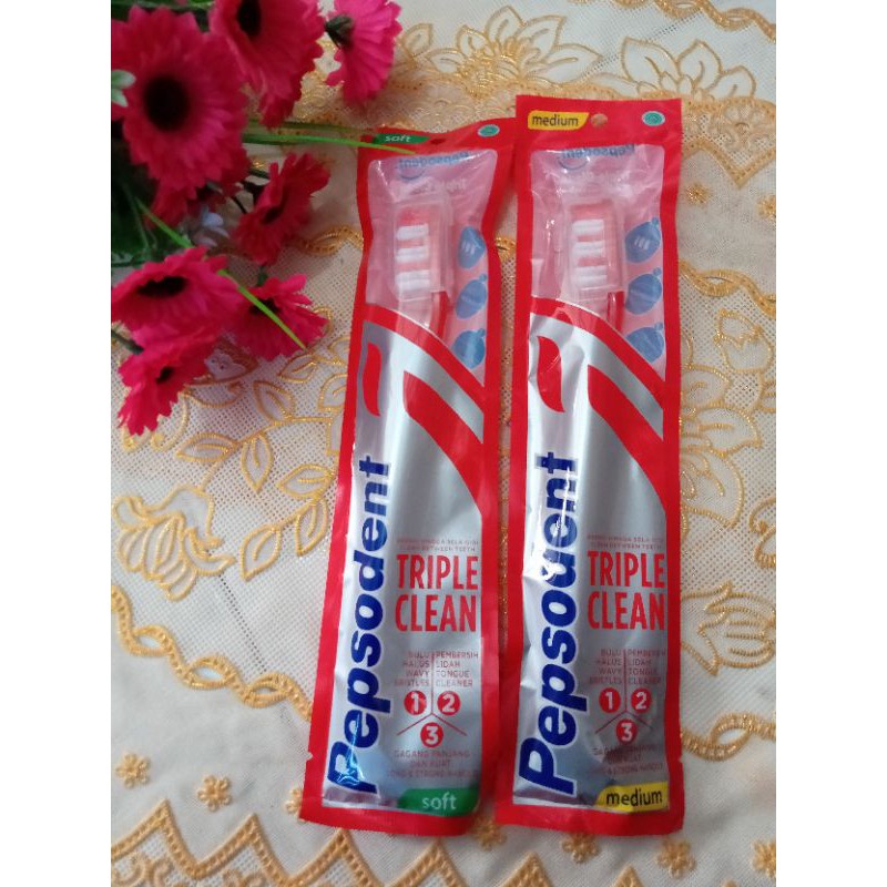 Pepsodent TB Triple Clean Soft 1. Pcs kemasan Plastik