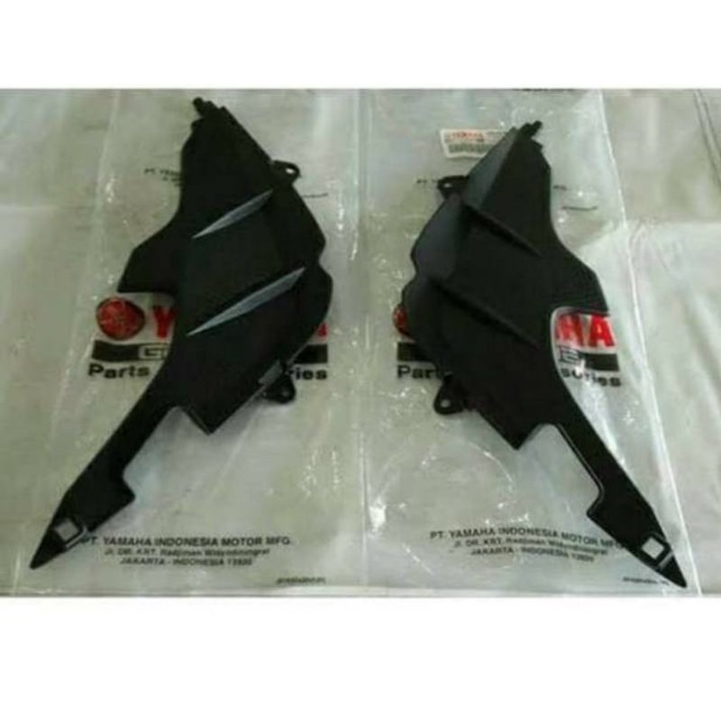 sirip dudukan sayap VIXION advance kanan kiri original yamaha