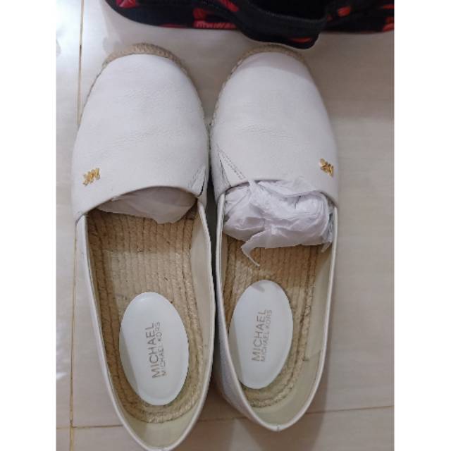 Sepatu michael kors 100% original