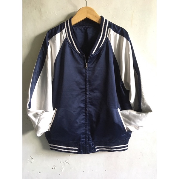 Sukajan Revelsible Basic navy white