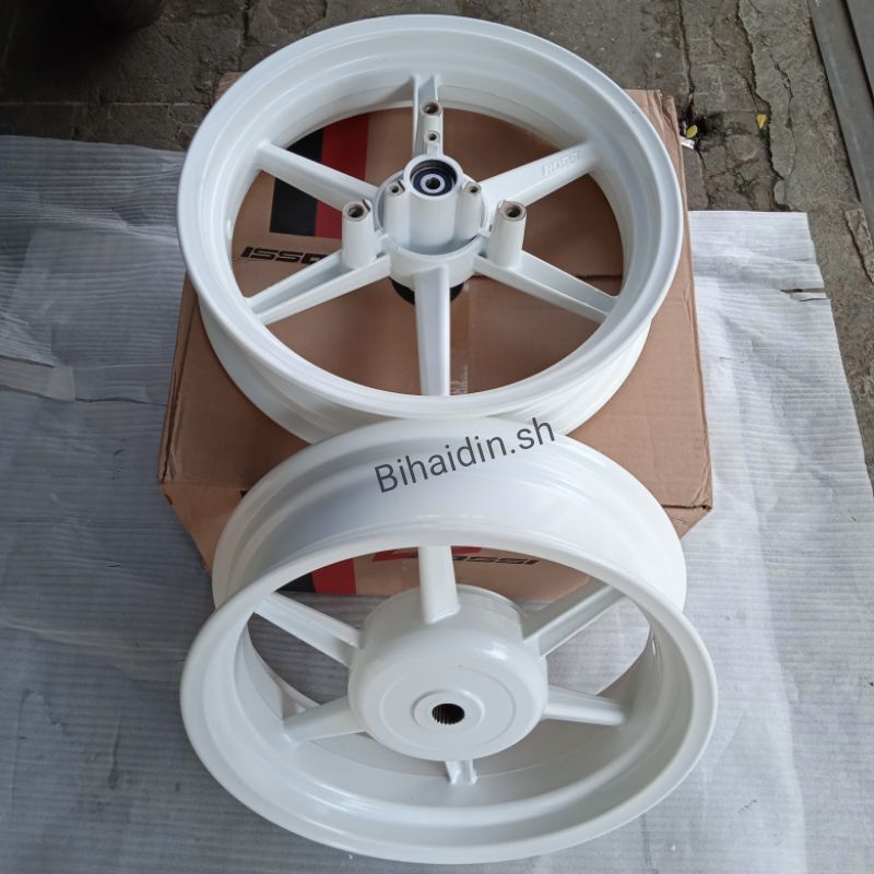 velg v rossi venom starmax ring 14,ukuran 300/400 palang 6 (terbaru) aerox 155