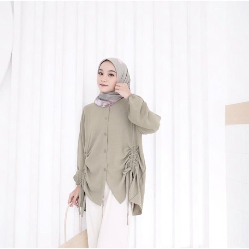 Lia Blouse Crinkle Airflow Serut Kanan Kiri Full Kancing Depan L XL LD 114 Megan Atasan Wanita Lengan Balon Oversize OOTD Remaja Dewasa 2022