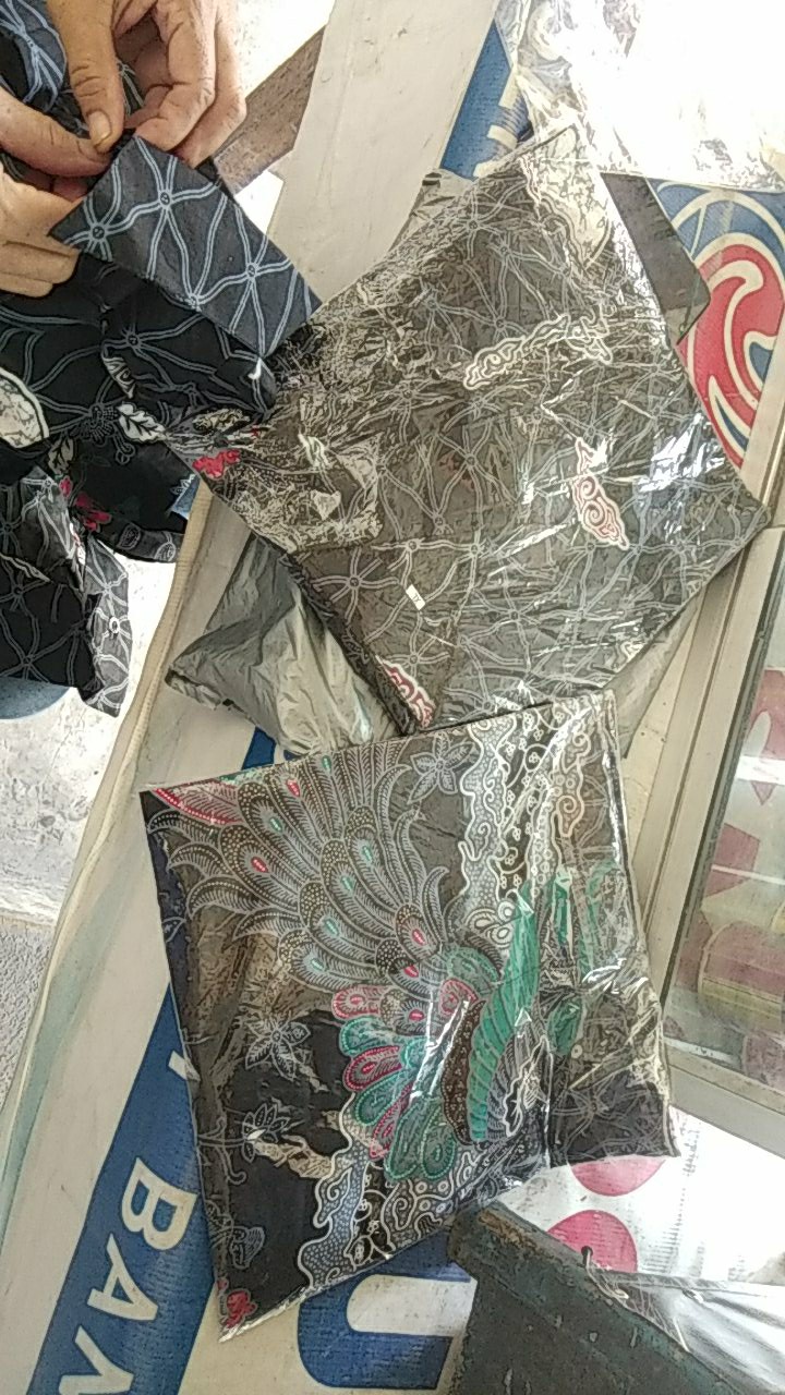 Batik Couple Keluarga - Bisa Cod - Couple Batik Indonesia Sarimbit Gamis Familly  - Batik Putra Hadi