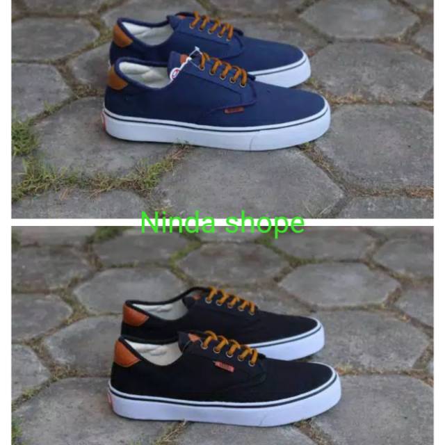 Sepatu pria vans californa old school