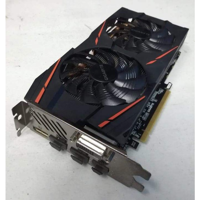 VGA GIGABYTE RX580 4GB  DDR5 256 bit (bekas gaming)