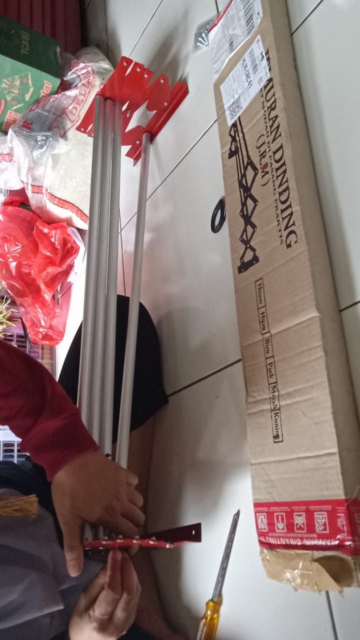 Jemuran Dingding Lipat Simpel Dan Tidak Menghabiskan Tempat