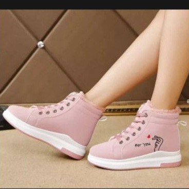 sepatu sneaker wanita fashion boot for you