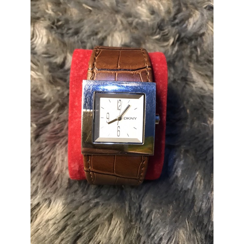 Jam tangan wanita ORIGINAL / AUTHENTIC DKNY