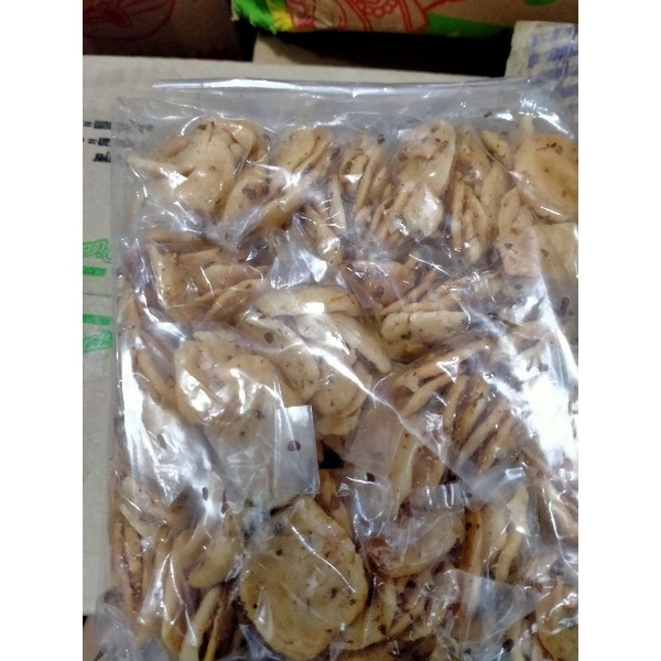 

KERUPUK SEBLAK/ MAKANAN RINGAN/ CEMILAN