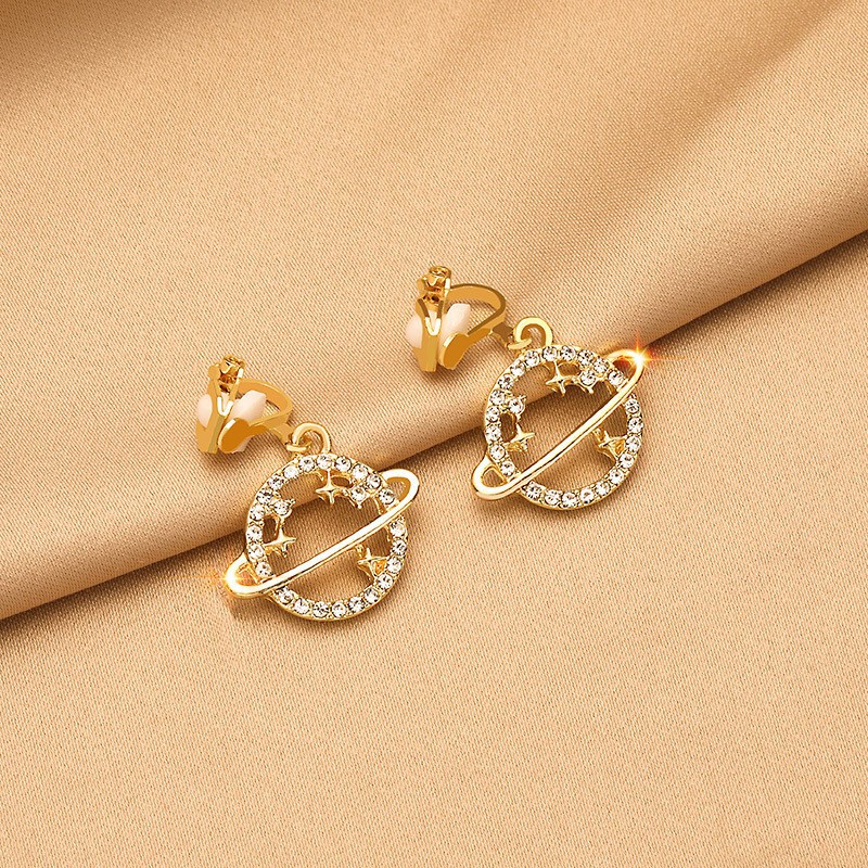 Anting Klip Tanpa Tindik Bahan 925 Silver Hias Mutiara Gaya Retro Korea Untuk Wanita