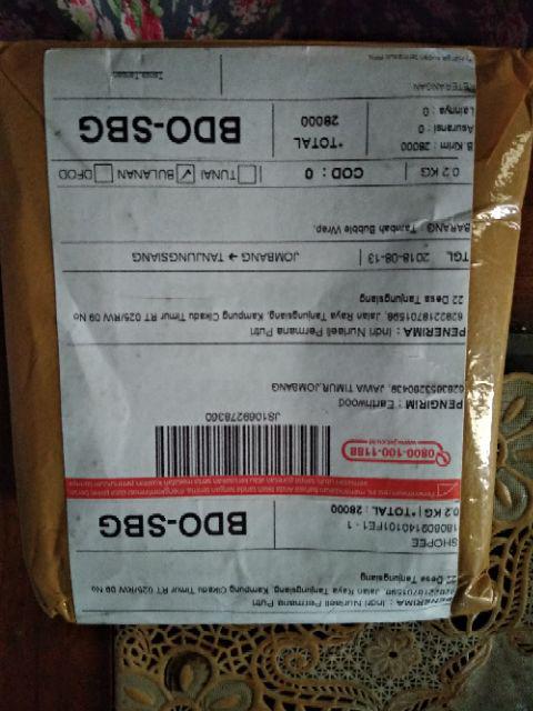 Kotak Cincin Kawin Kayu Akrilik (bantalan Burlap) / Wooden Acrylic Wedding Ring Box