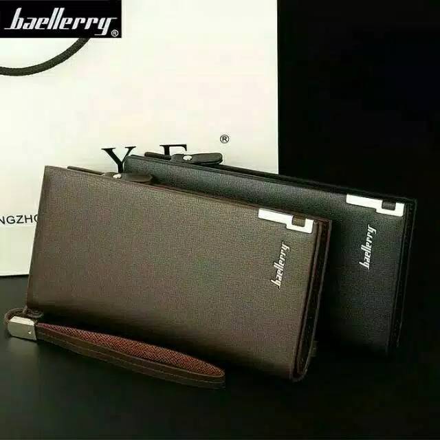 DOMPET BAELLERRY