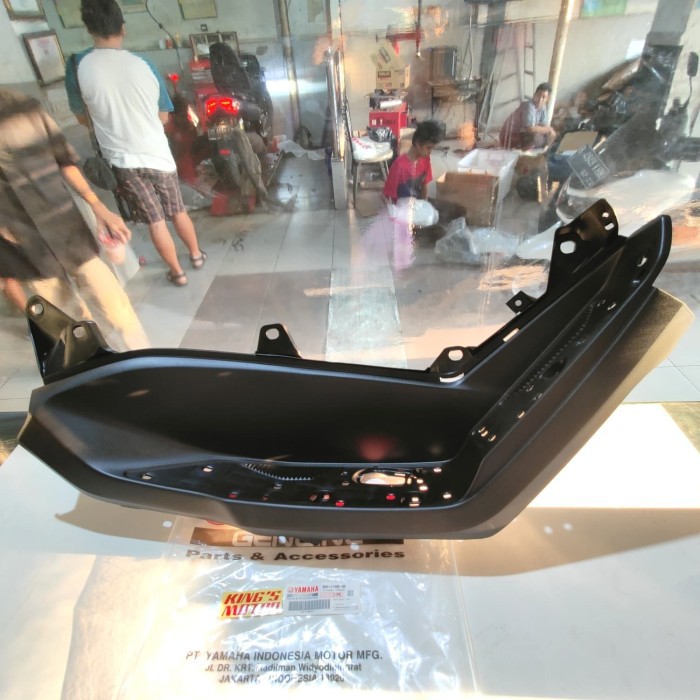 BORDES,BOARD FOOTREST,PIJAKAN KAKI,BOARD REST ALL NEW NMAX,N MAX KANAN