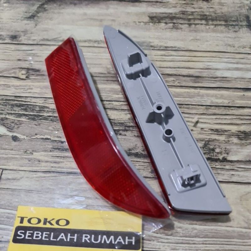 reflector bumper mata kucing bumper belakang avanza all new 2012-2021