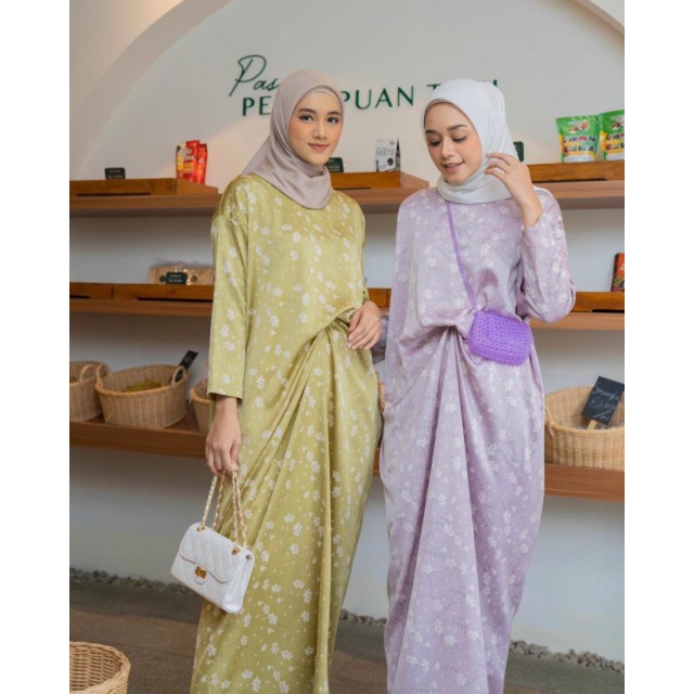 APSARI KAFTAN / WOMENWEAR