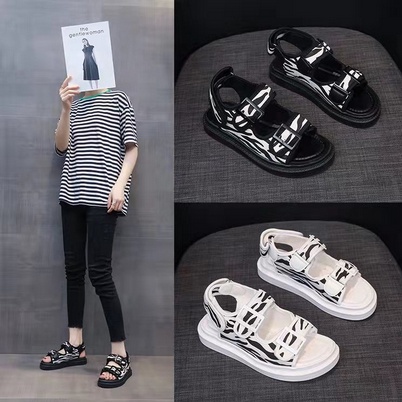 Sandal Fashion Wanita 2002 Motif