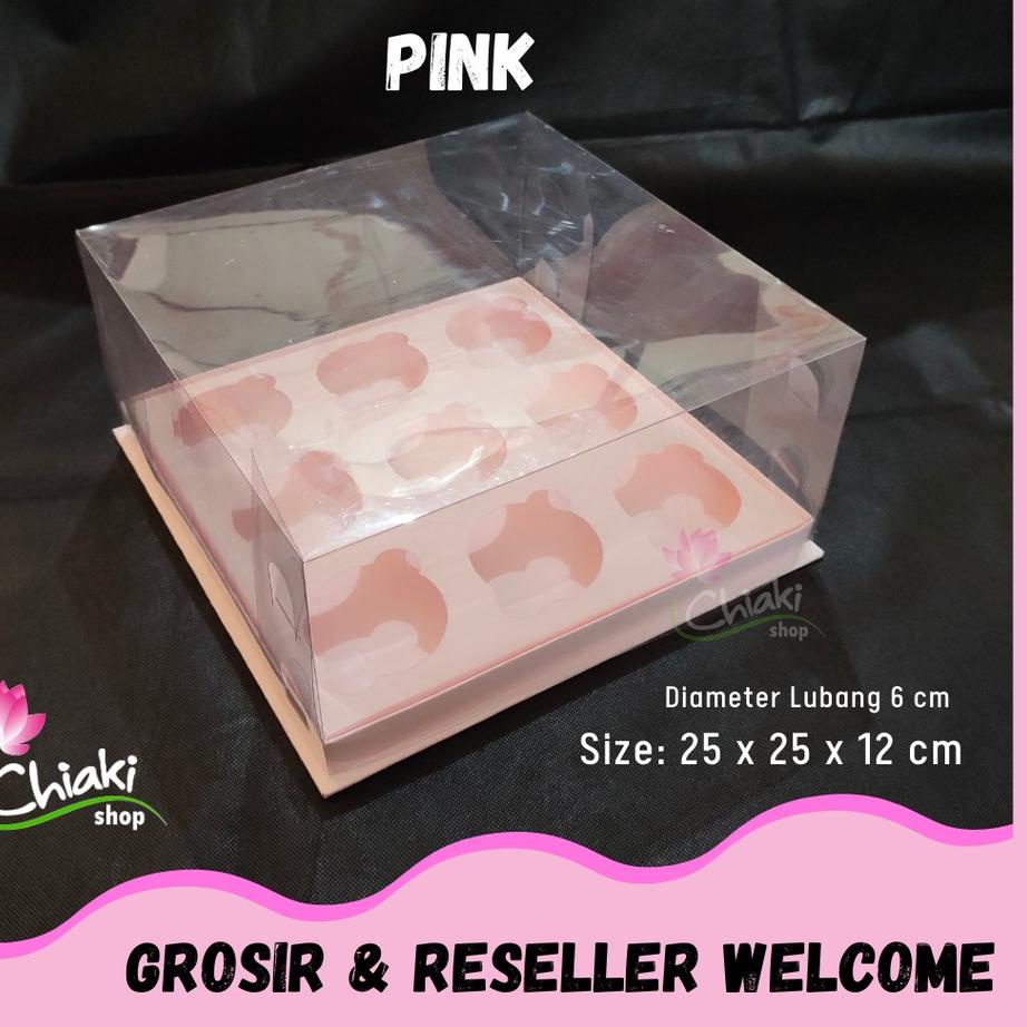 

[KODE PRODUK H6LCE7180] Box Mika PINK Uk 25 x 25 x T. 12 cm Cupcake isi 9 Cake Pudding Tart Dus Emas Karton Tebal CHIAKI