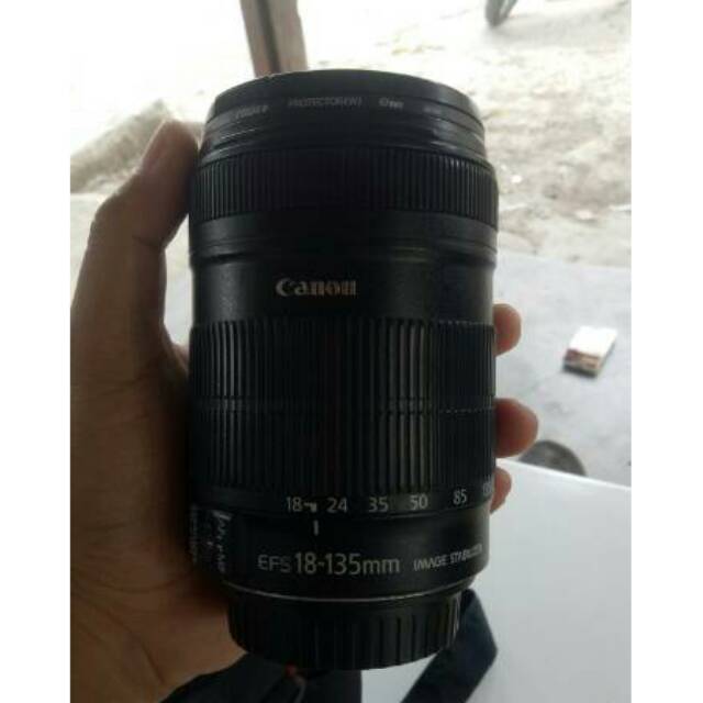 Lensa Canon 18-135mm second like new