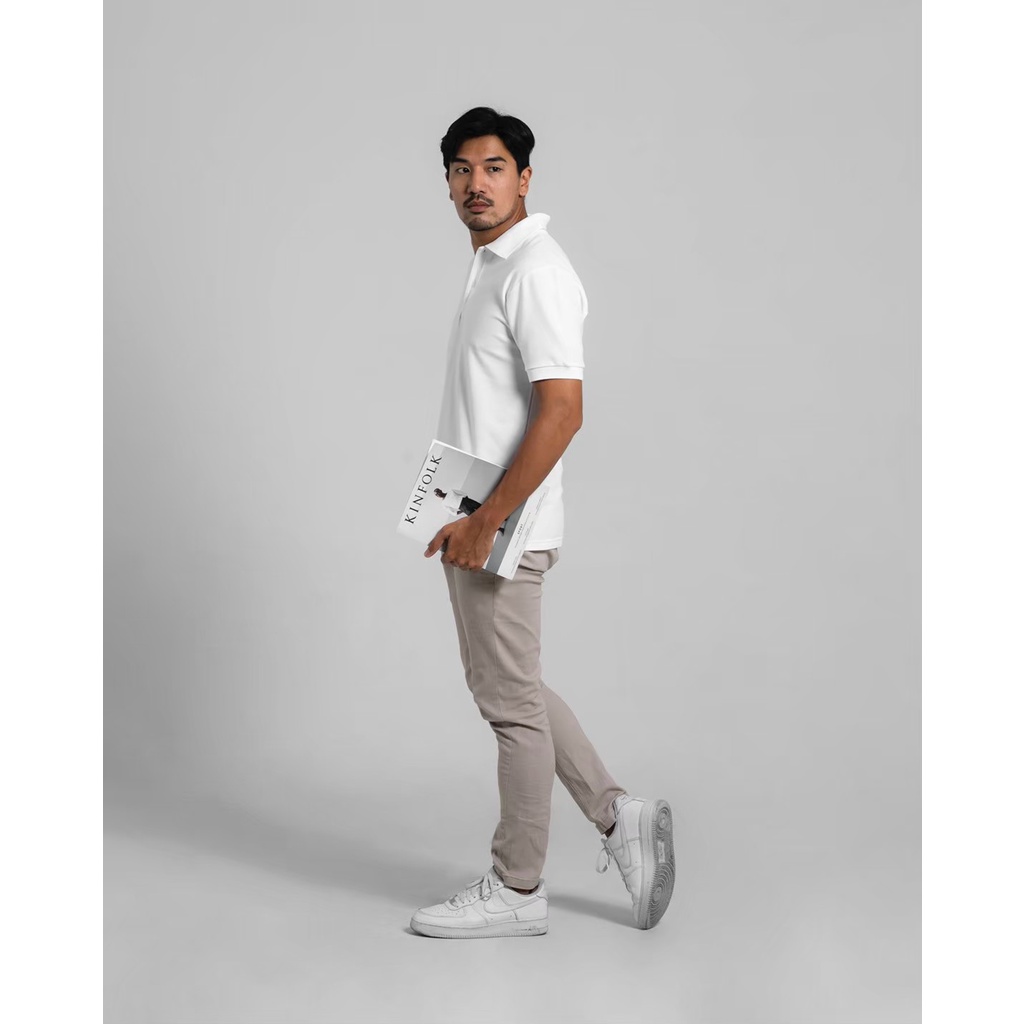 AKITA POLO SHIRT - Kaos Polo Pria in WHITE (Putih)