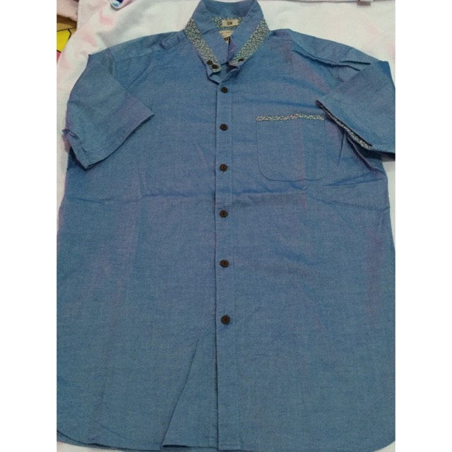 Kemeja lengan pendek merk FTL