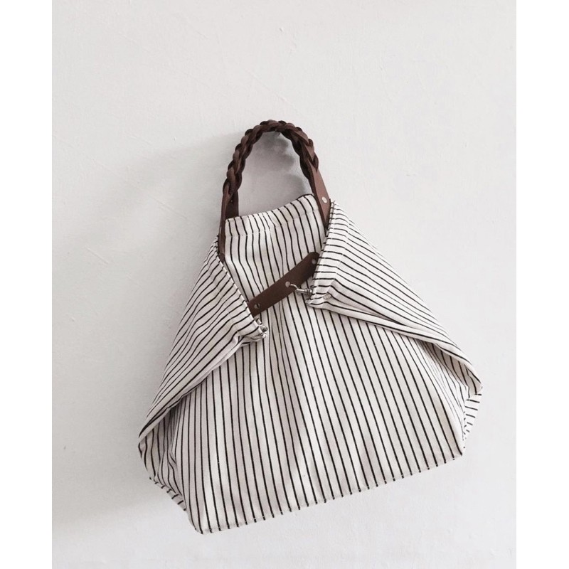 KAYNN LURIK TOTEBAG PRELOVED