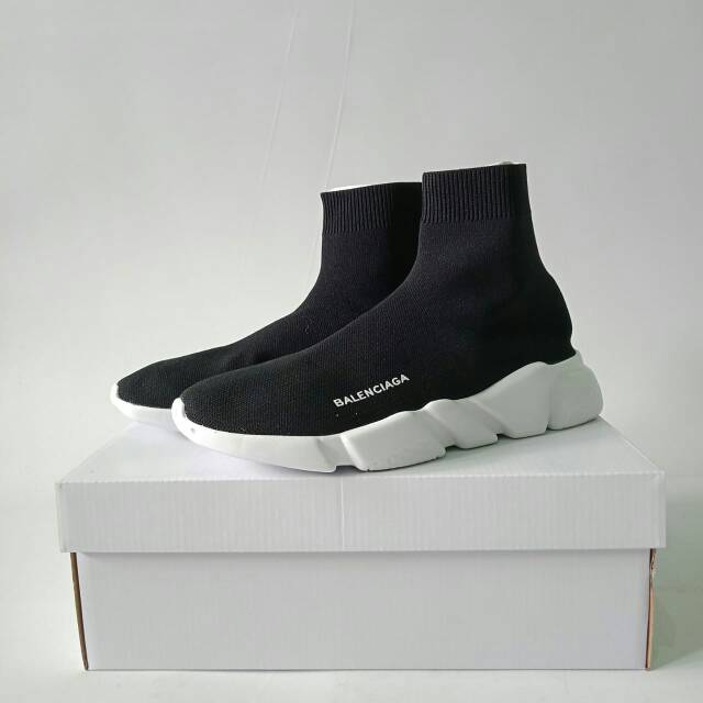 balenciaga speed trainer black white