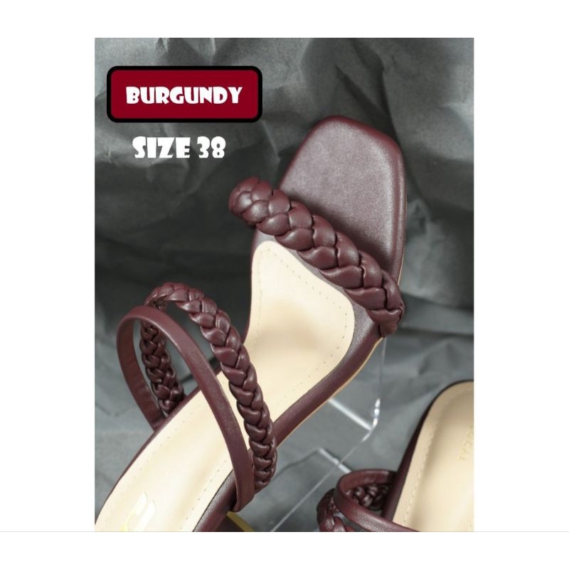 SALE Genevie by Local.id - Burgundy size 38 / Sandal Kondangan