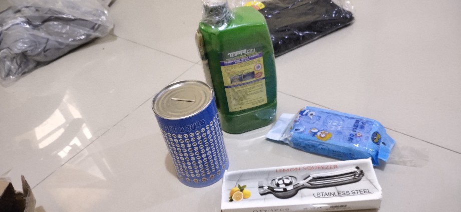 Alat Perasan Jeruk Dan Pemeras Lemon Stainless Steel