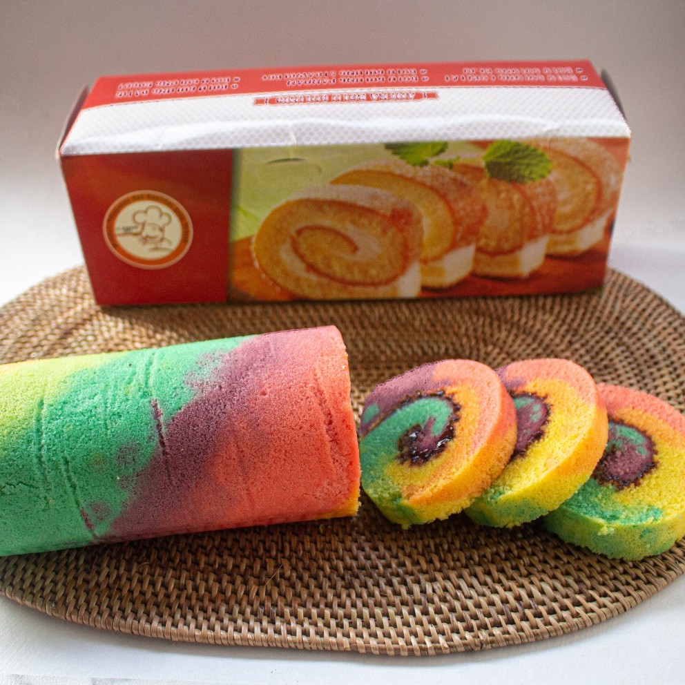 

Roti Bolu Gulung Rainbow / Rainbow Roll Cake Untuk Ultah Kantor