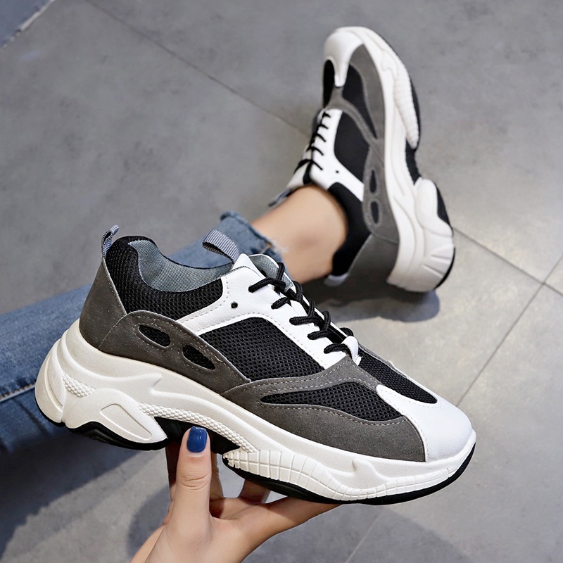 Favorite &quot;FREE BOX&quot; Sepatu Sneakers Import Trendy Bertali Fashion Shoes Anti Slip Premium Quality 9154