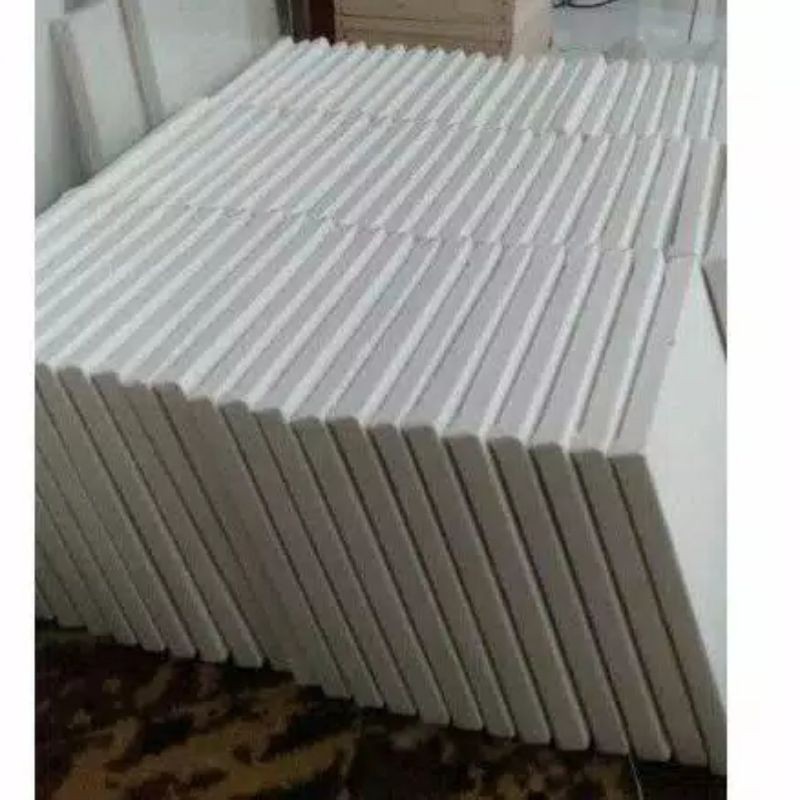 

KANVAS LUKIS/MEDIA LUKIS 40X50 CM