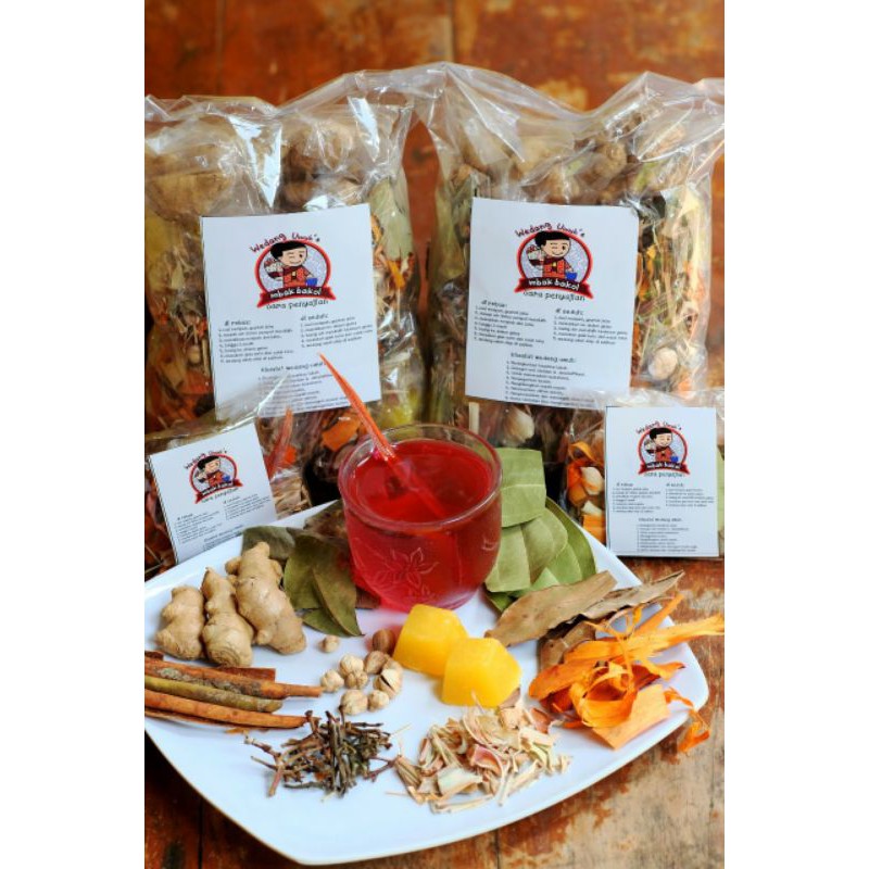 

wedang Uwuh'e mbak bakol lengkap dengan jahe emprit segar dan gula batu isi 10pcs