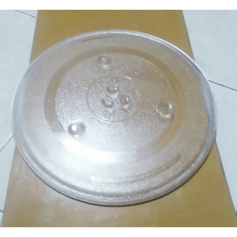 PIRING MICROWAVE DIAMETER 31,5cm akan di bungkus Bubble Wrap biar aman