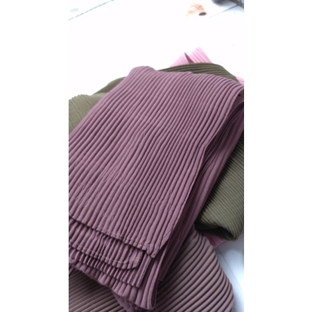 KERUDUNG PASHMINA PLISKET CERUTI PREMIUM , FULL PLISKET