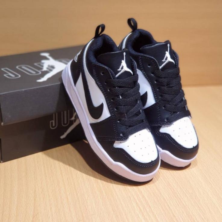 Harga Spesial.. SEPATU JORDAN ANAK LAKI LAKI HITAM PREMIUM HIGH QUALITY SEPATU ANAK JORDAN HITAM LOW