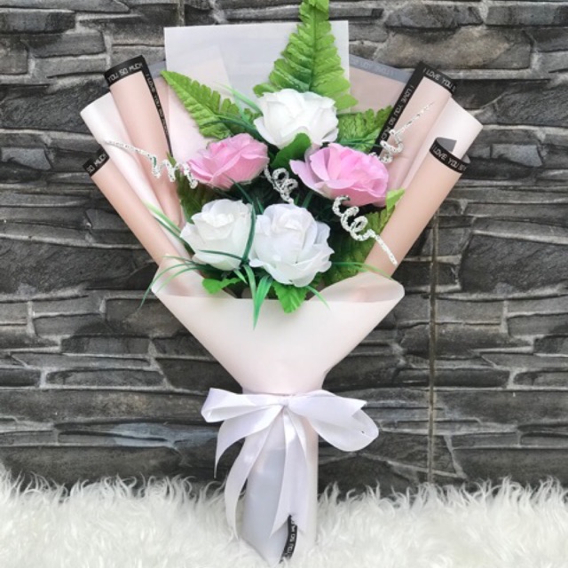 Buket Bunga Palsu Bunga Plastik Buket Tunangan Buket Wisuda Artificial Flowers Bouquet Shopee Indonesia