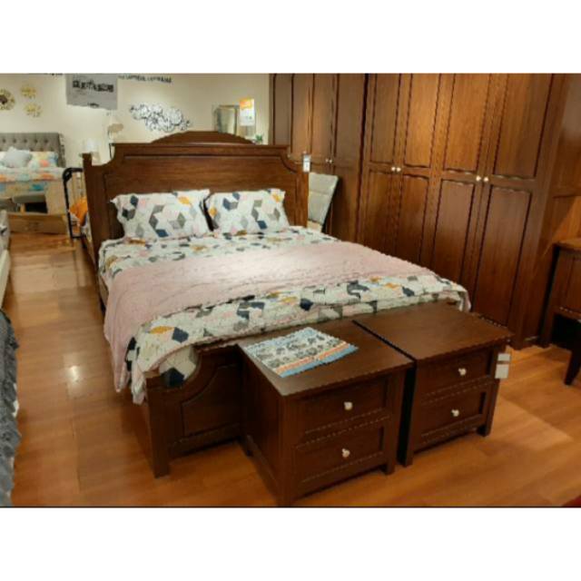 Set kamar tidur mewah mebel meubel furniture asli jepara modern terbaru tren terkini