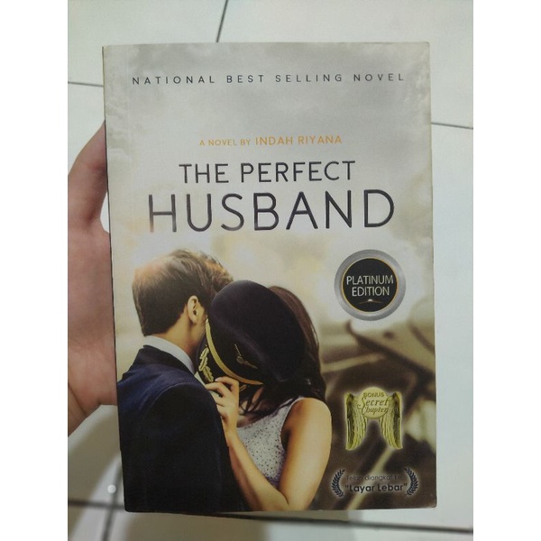 Preloved Novel The Perfect Husband by Indah Riyana