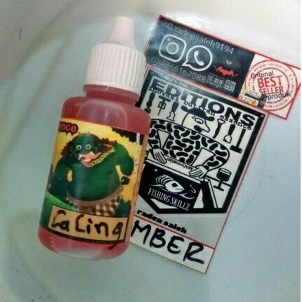 ESSEN CACING MERAH
