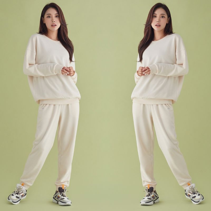 (Yogalates)  SALE  •  STL JOGGER