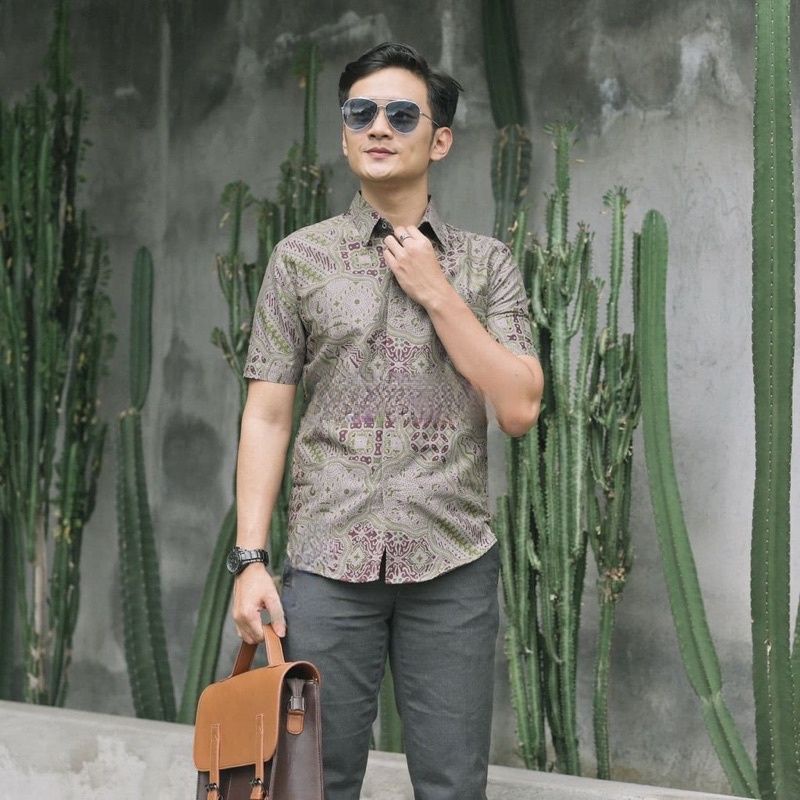 Kemeja Batik Pria Lengan Pendek Slimfit Lapis Furing Katun Halus Premium Modern JAGAD RUMEKSA