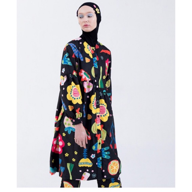 Tine Black Nadjani x Chiel