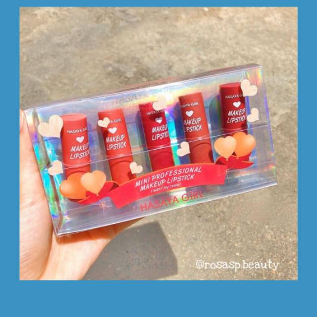 Lipstick hasaya girl