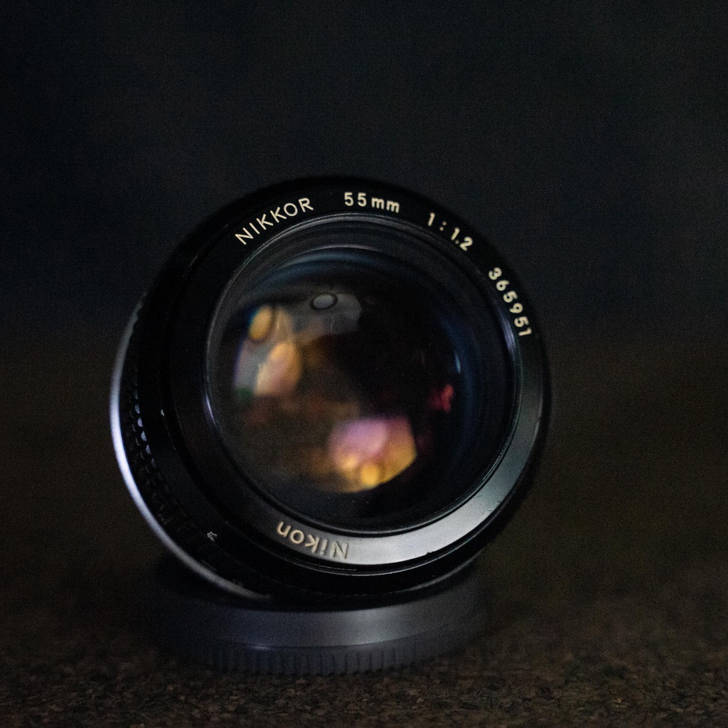 LENSA NIKON LENS 55 MM F 1.2 RARE  LIKE NEW  KAMERA FILM KAMERA ANALOG
