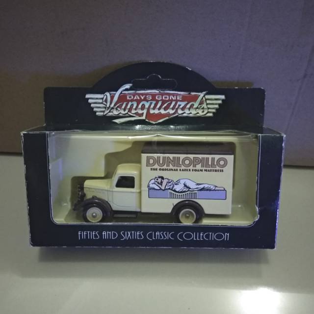Lledo 1/64 - Dunlopillo