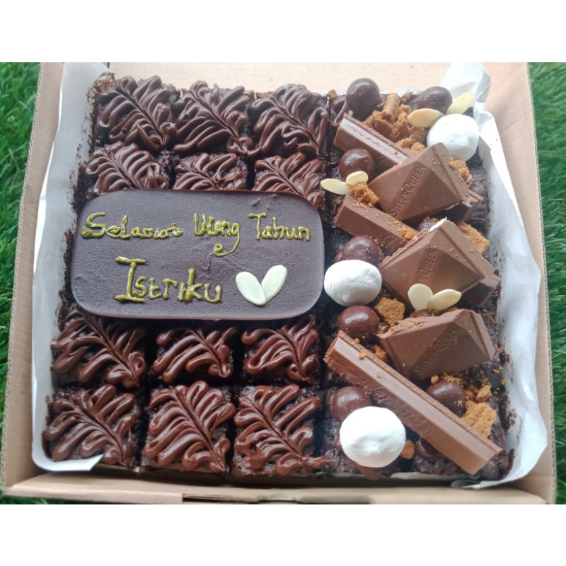 

brownie ulangtahun kreasi aneka coklat birthday gift cake ulangtahun