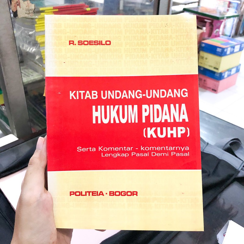 Jual Buku Kitab Undang Undang Hukum Pidana Kuhp Serta Komentar