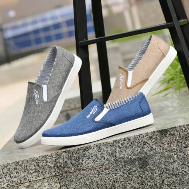  Sepatu  Casual  Korea Shopee  Indonesia